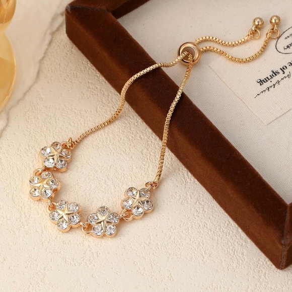 Jewelry - Gold Adjustable Floral Pearl Chain Bracelet with Sparkling Zirconia Stones NWT